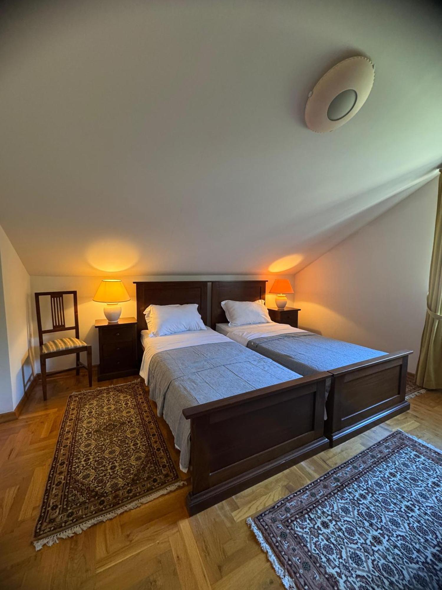 Villa Rava Hotel & Restaurant Buitenkant foto