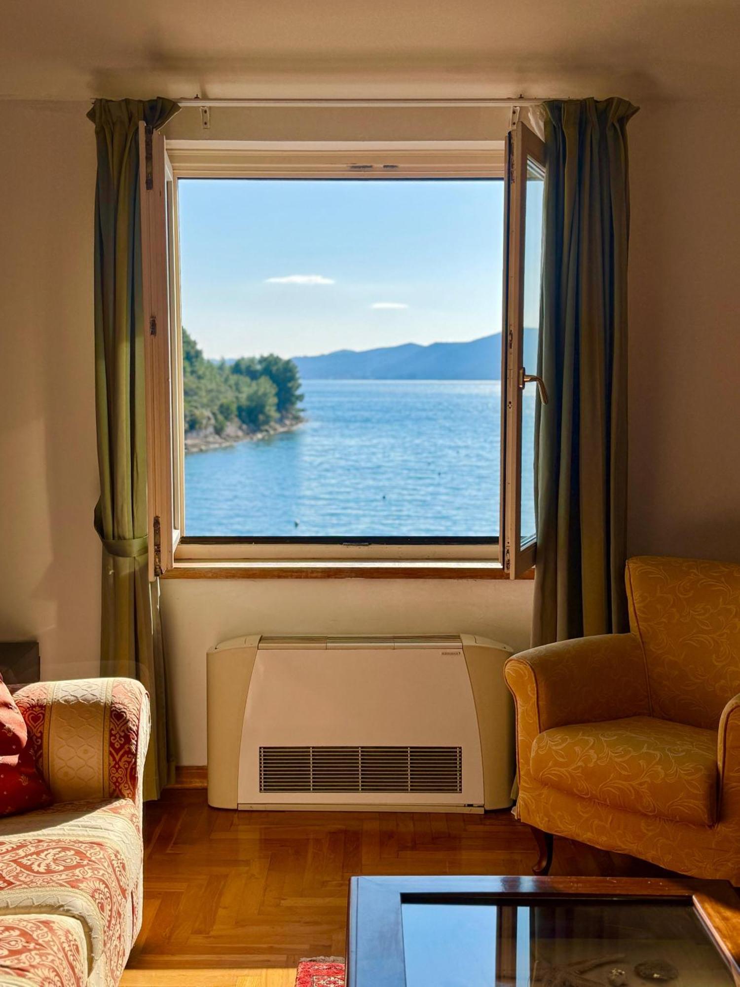 Villa Rava Hotel & Restaurant Buitenkant foto