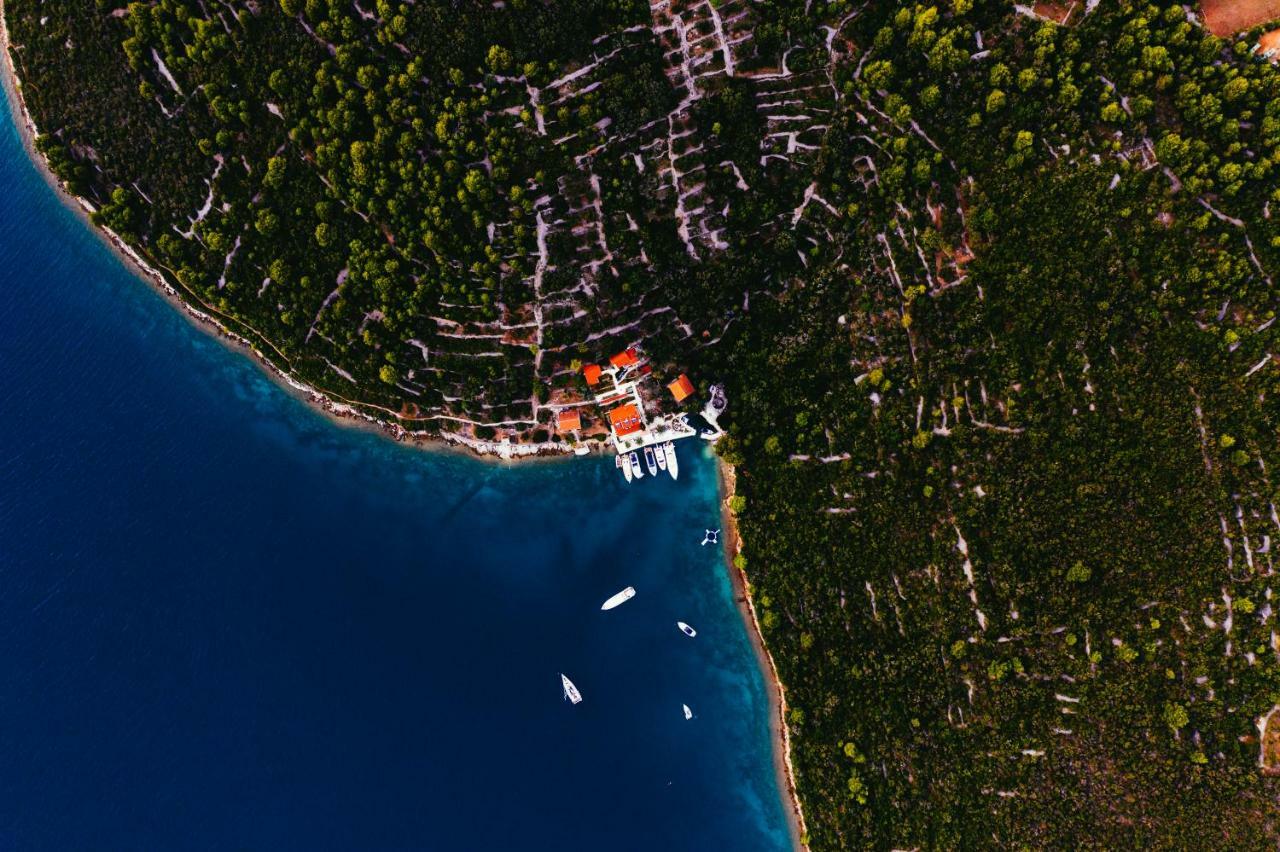 Villa Rava Hotel & Restaurant Buitenkant foto